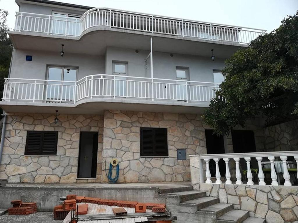 Apartment Grscica 4487A Prizba Exterior foto